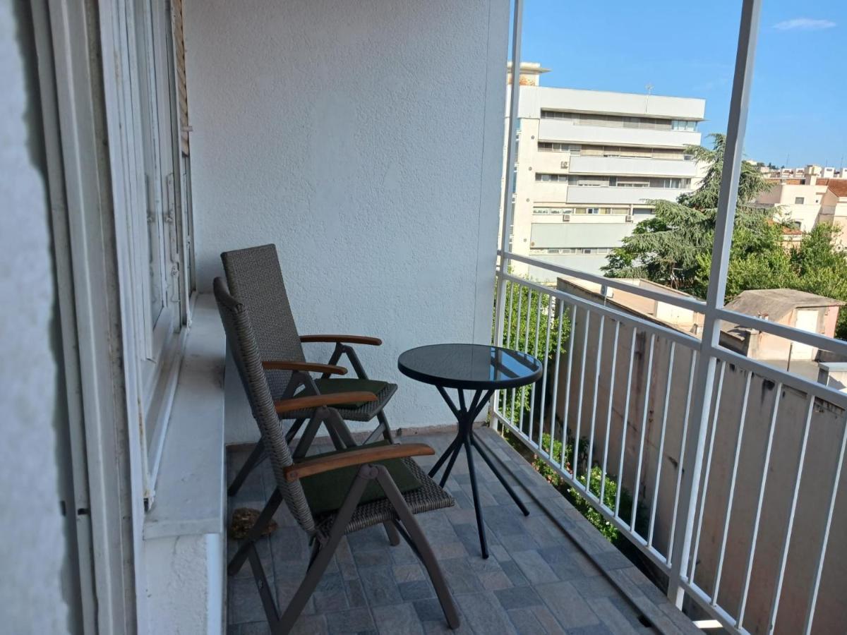 Room With Private Toilet And Terrace In City Center In Shared Apartment Split Exteriör bild
