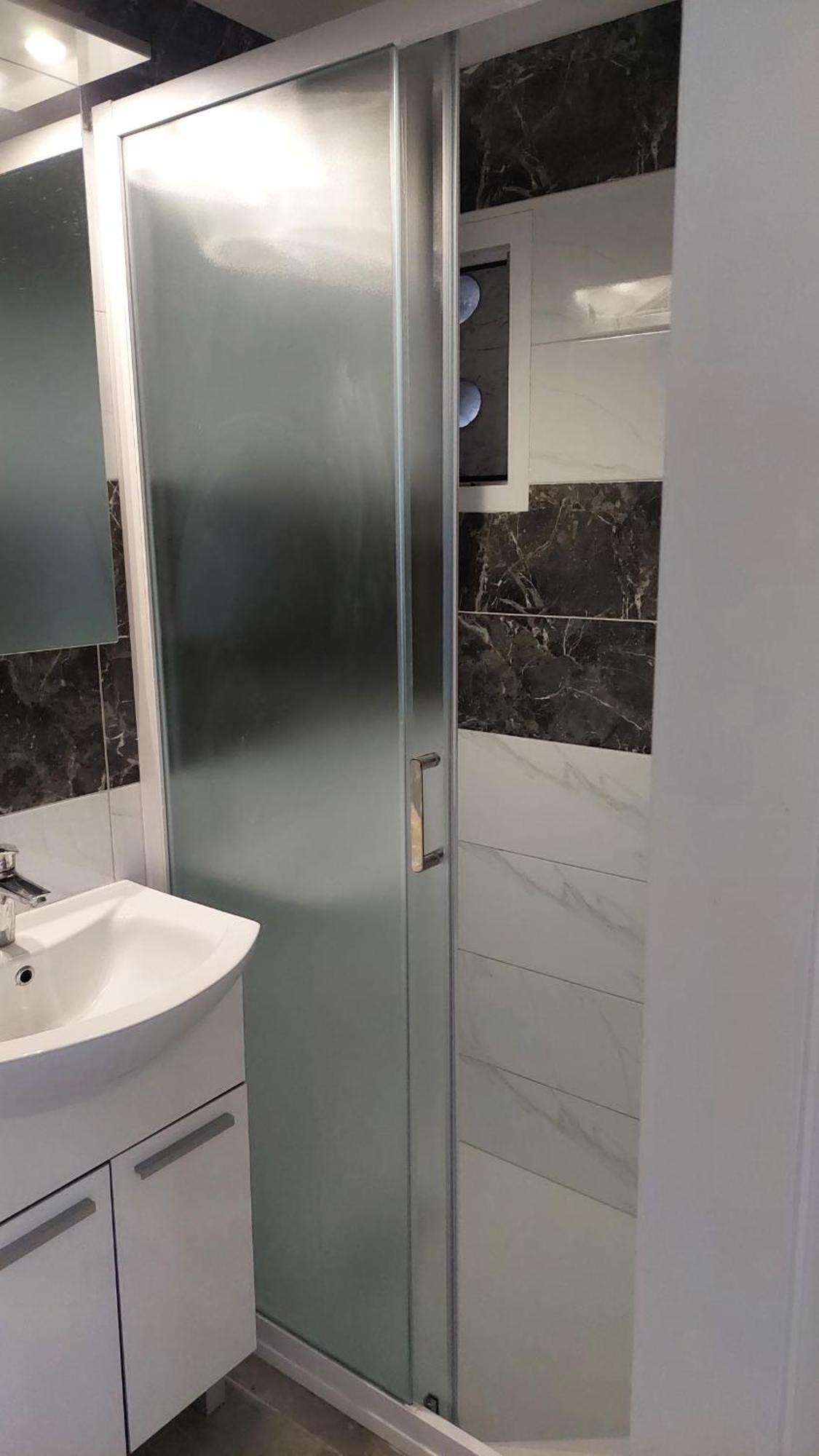Room With Private Toilet And Terrace In City Center In Shared Apartment Split Exteriör bild
