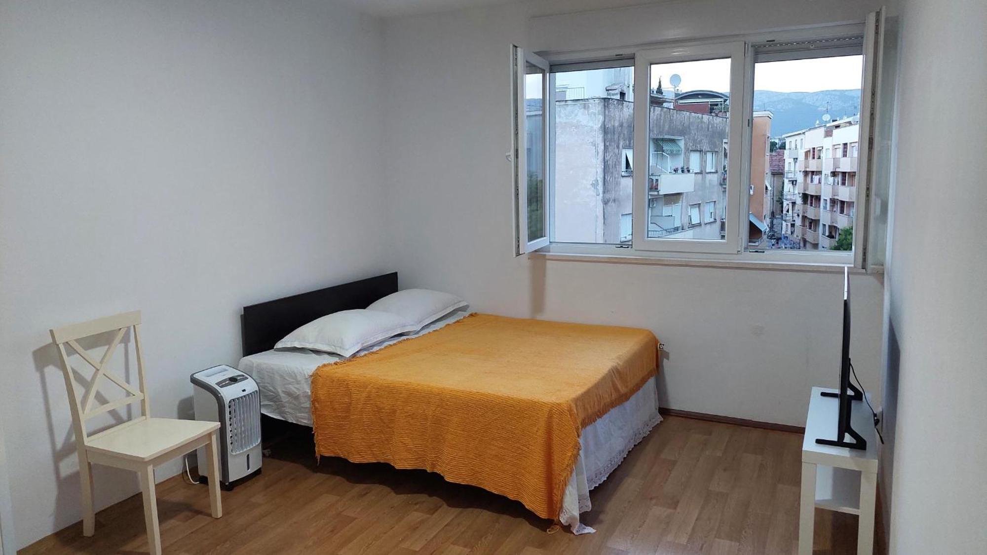 Room With Private Toilet And Terrace In City Center In Shared Apartment Split Exteriör bild